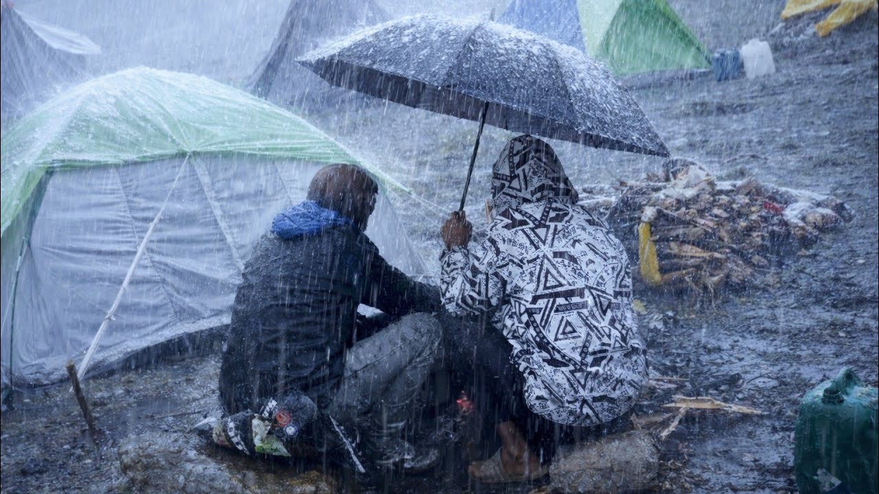 Inside Dolpa’s Coldest Region| A Family’s Real Experience Living in Nature|Snow-Soaked Campside Tent