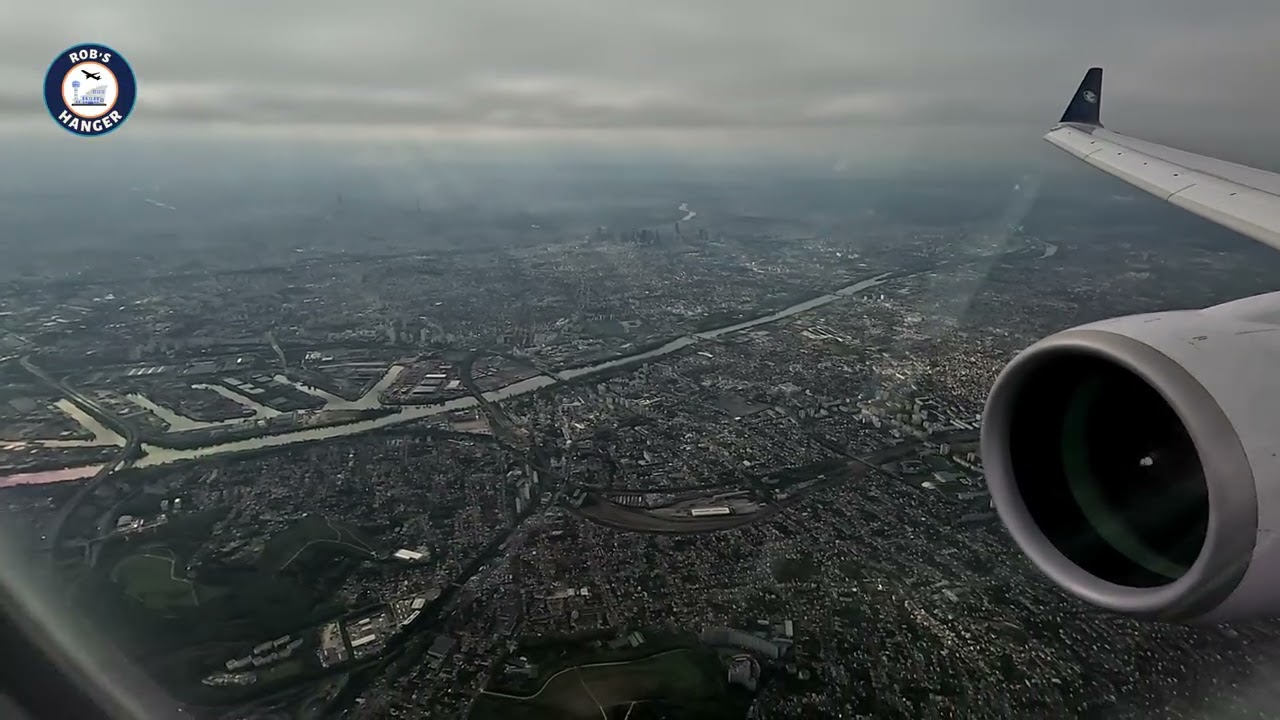 [4K] Air France A220-300 Extended Approach into (GDG) Paris Charles de Gaulle Airport