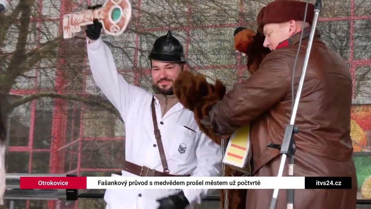 2026_02_13_Fašankový průvod s medvědem prošel městem už počtvrté