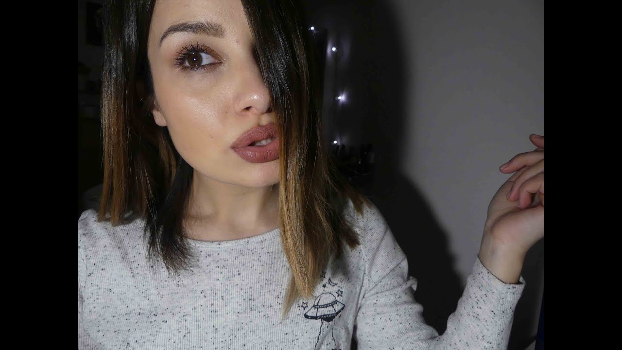ASMR 30 MINUTI DI PURO RELAX 😴| 100 DOMANDE SU DI ME + TRIGGER