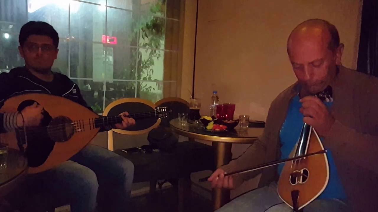 Συρτα και Μαλεβιζιωτης-Σκανδαλης Κωστης-cafe corner Σητεια