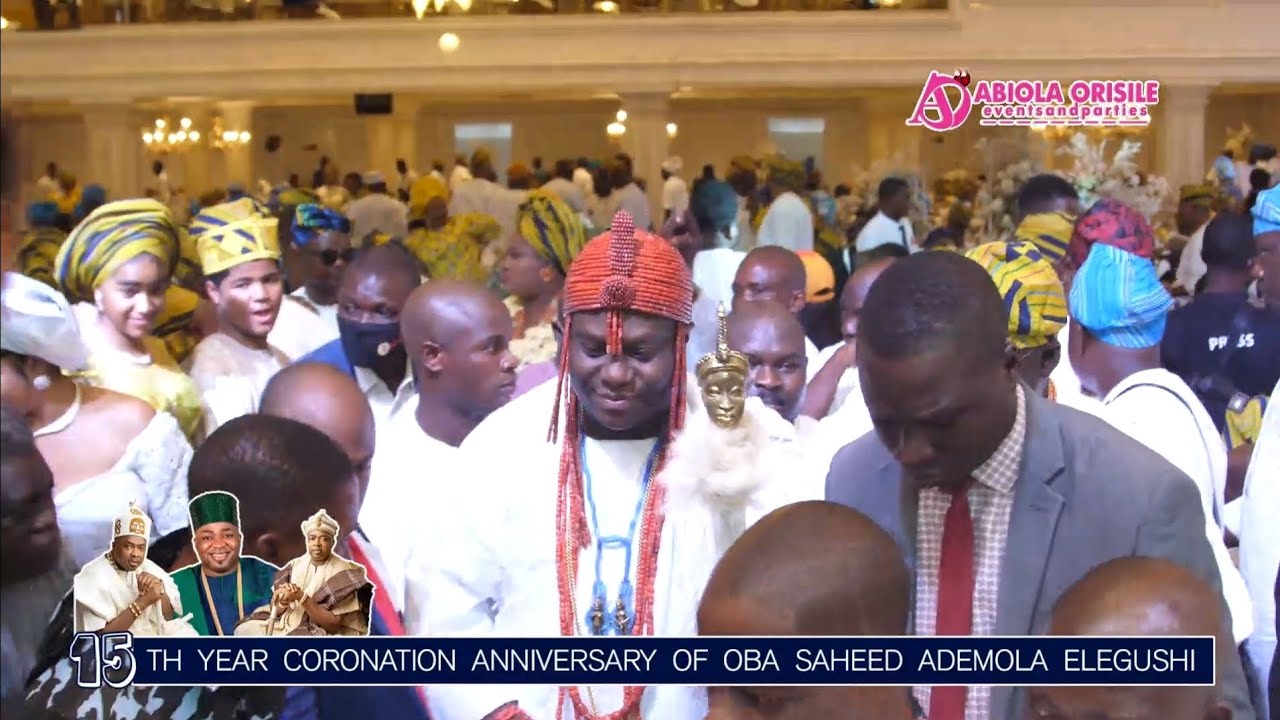 Watch the Unsual Arrival of Ooni of Ife At Oba Saheed Elegushi 15 years Coronation Anniversary.