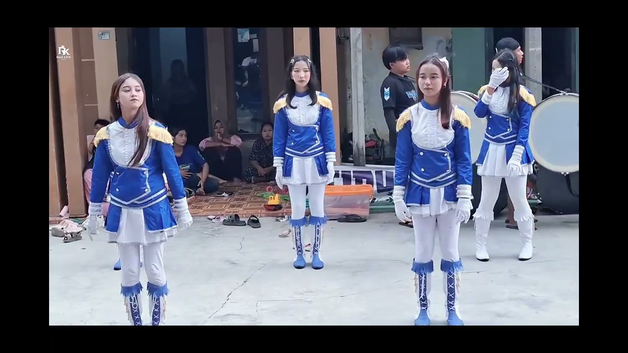 Live perfom new randas drumband cantik"penari nya desa semen menur mranggen demak