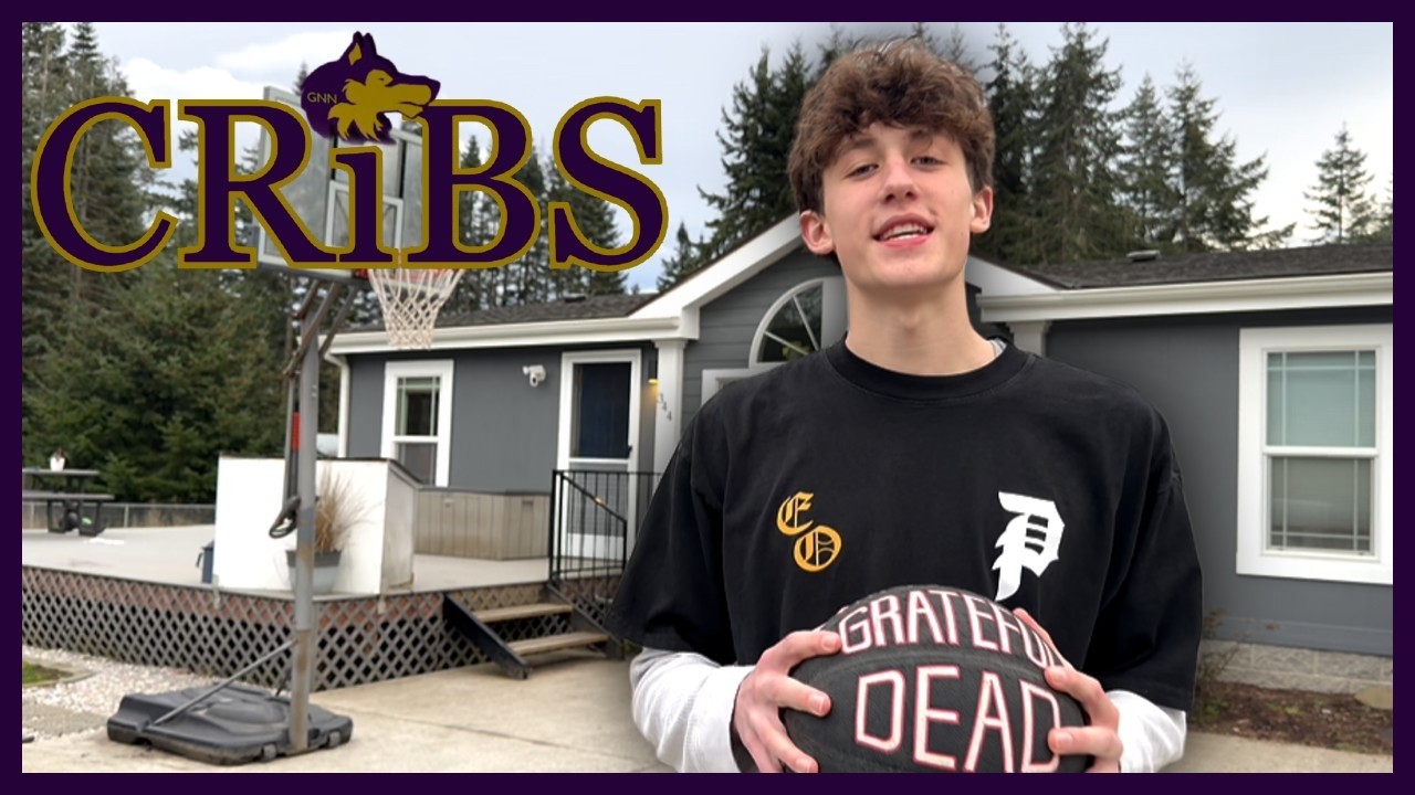 Nolan Bacchus Has A Basketball Hoop 🏀GNN CRIBS