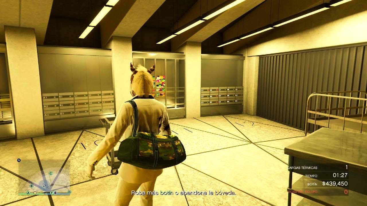 un toro y un caballo robando un casino modo agresivo GTA V