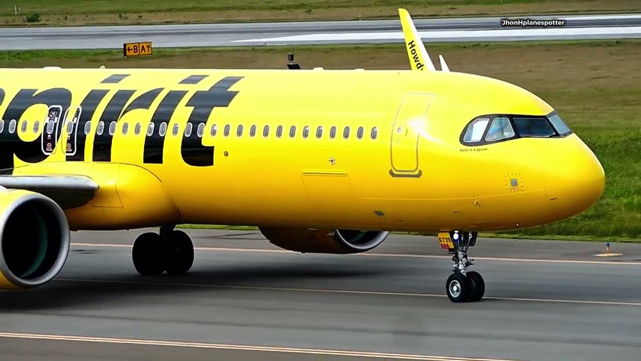 HORA PICO EN El AEROPUERTO INTERNACIONAL DEL CIBAO STI  ‼️‼️