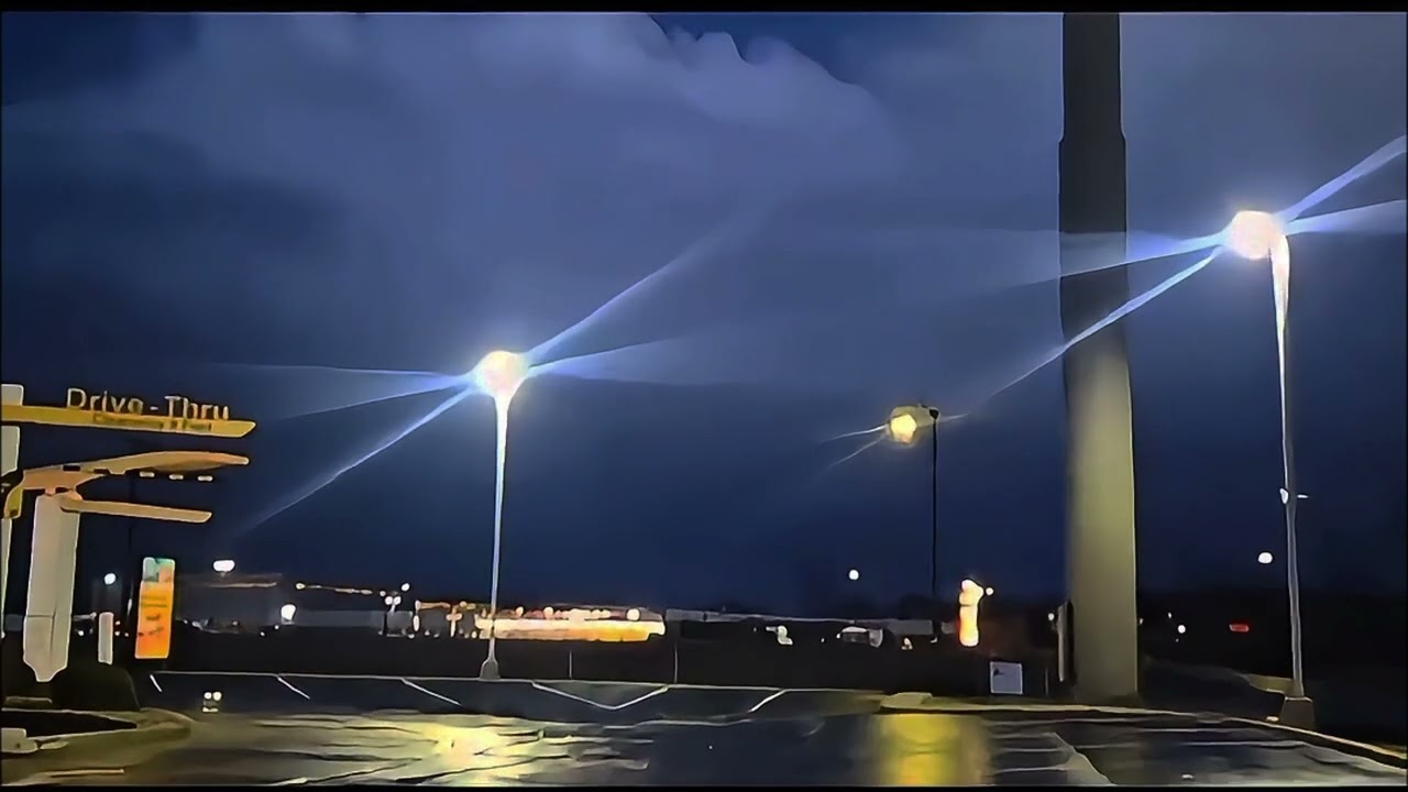 Yet another Lightning Video!