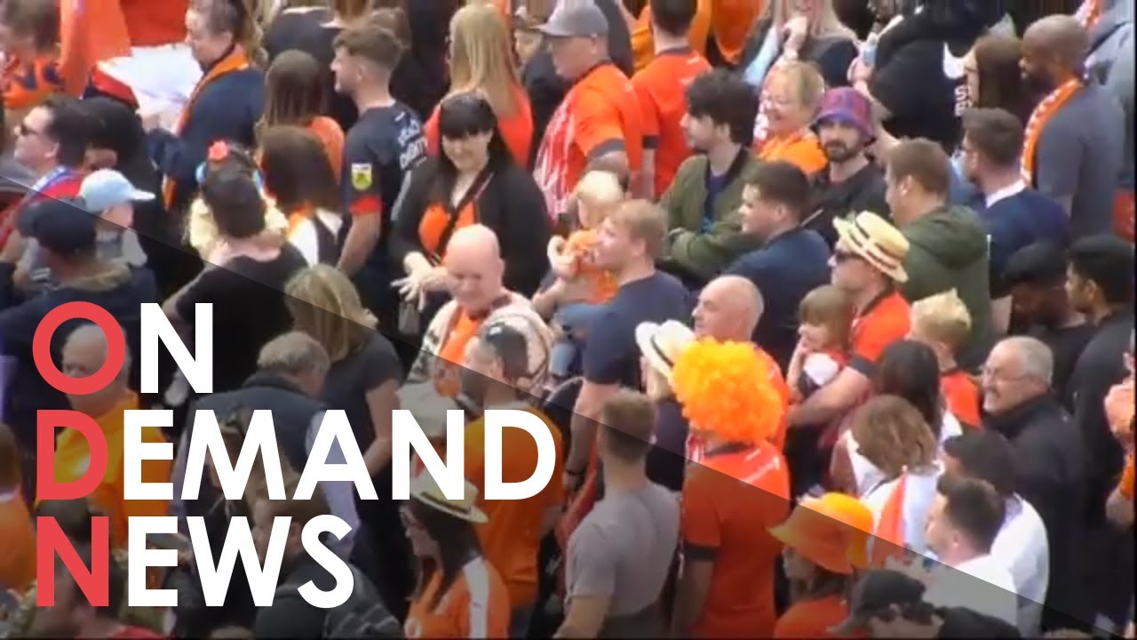 MASSIVE Celebrations in Luton for Premier League Promotion ⚽