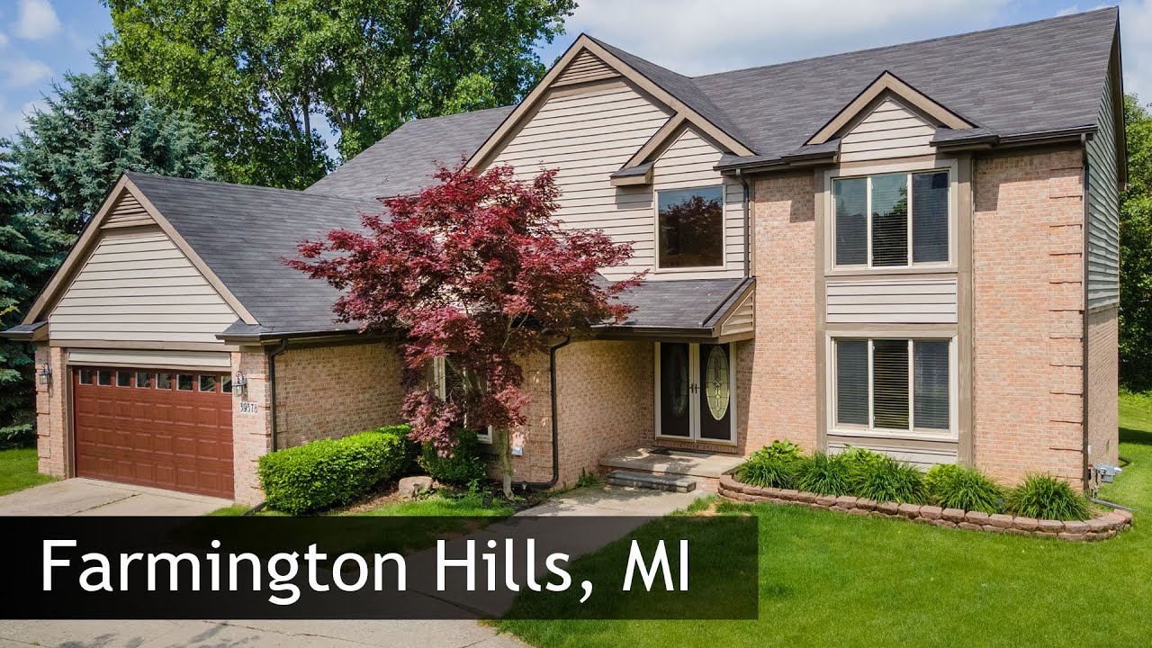 Tour of 39378 Kennedy Dr | Farmington Hills, MI Real Estate & Homes