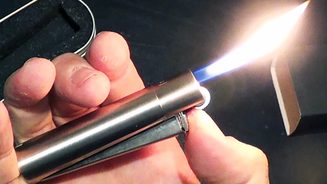 Металлическая зажигалка Clipper