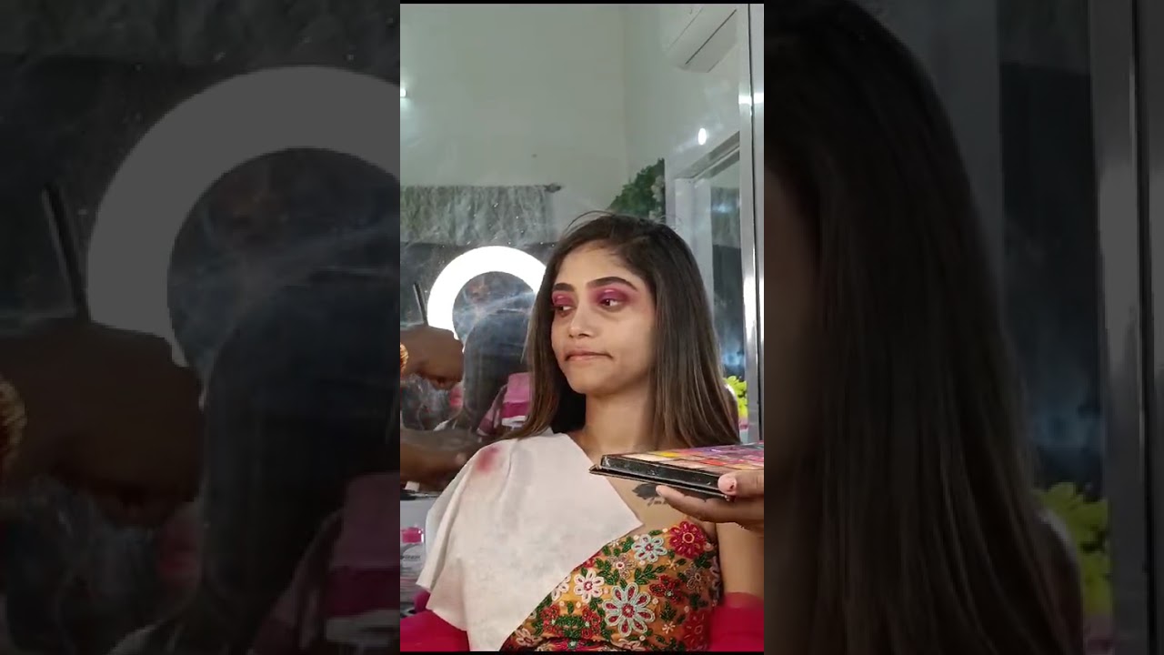 Haldi make up 