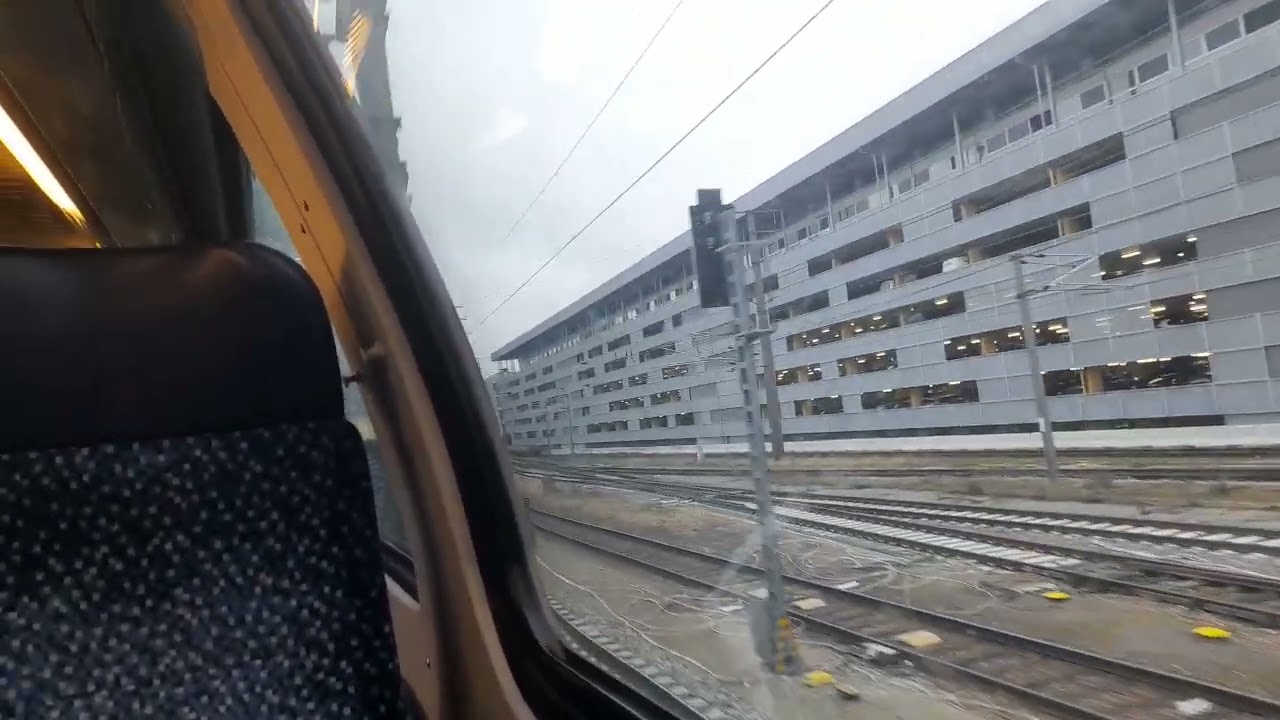 Mit dem REX51 von Purkersdorf Zentrum nach Wien Westbahnhof um kurz vor 09:10 am 06.02.2026 