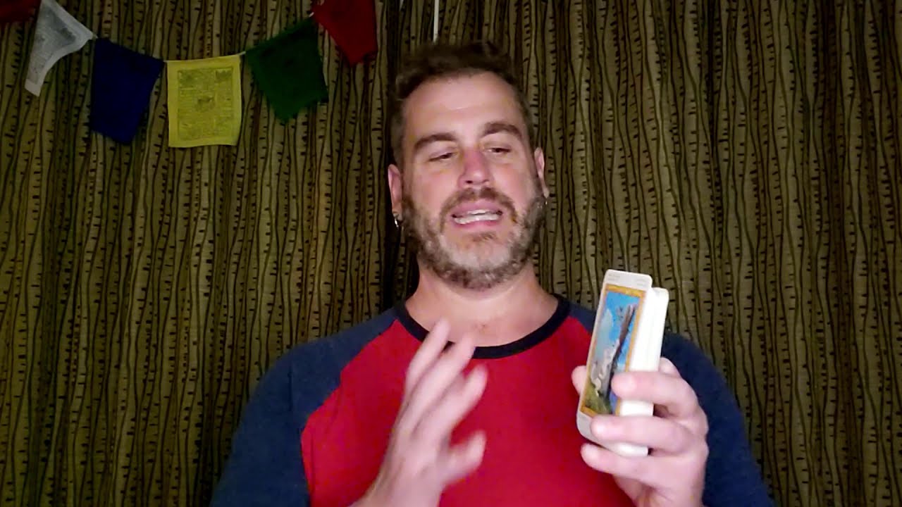 How to Give Insanely Accurate Intuitive Tarot Readings