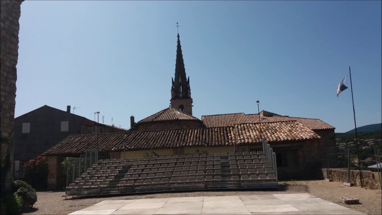 JOYEUSE  EN  ARDECHE   -  EN REGION   AUVERGNE- RHÔNE- ALPES