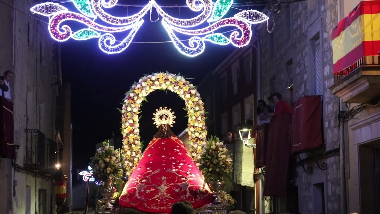 BM LINAREJOS CORONADA, PASA LA VIRGEN DE LA CANDELARIA