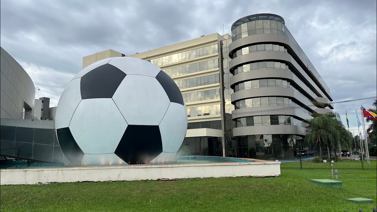 SEDE DA CONMEBOL E MUSEU DO FUTEBOL EM LUQUE ASSUNÇÃO PARAGUAI 🇵🇾