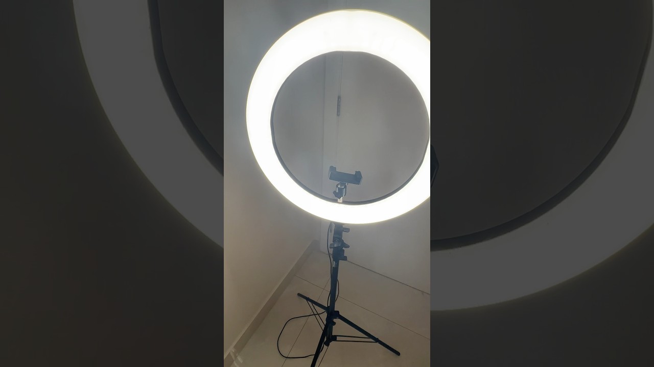 Depois de v&aacute;rios anos, como est&aacute; minha ring light TOMATE 💡🔦 #ringlight #tomate