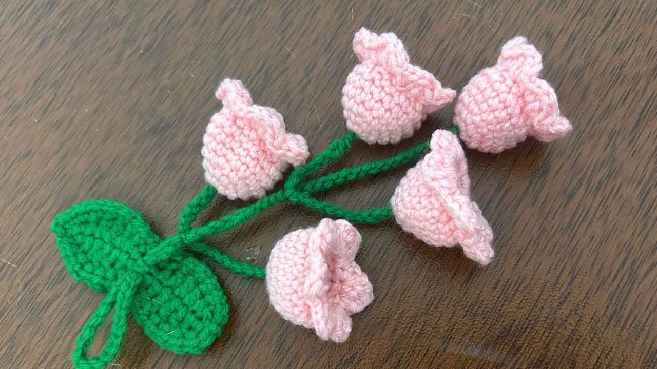 Crochet bell flower bag charm |Crochet keychain @ColourfulCrochet03 