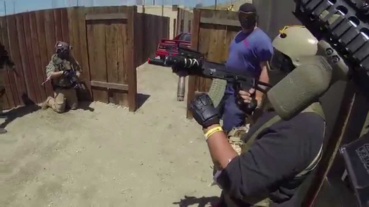 Airsoft Gi | Red Alert Gameplay | I should buy an LMG..........