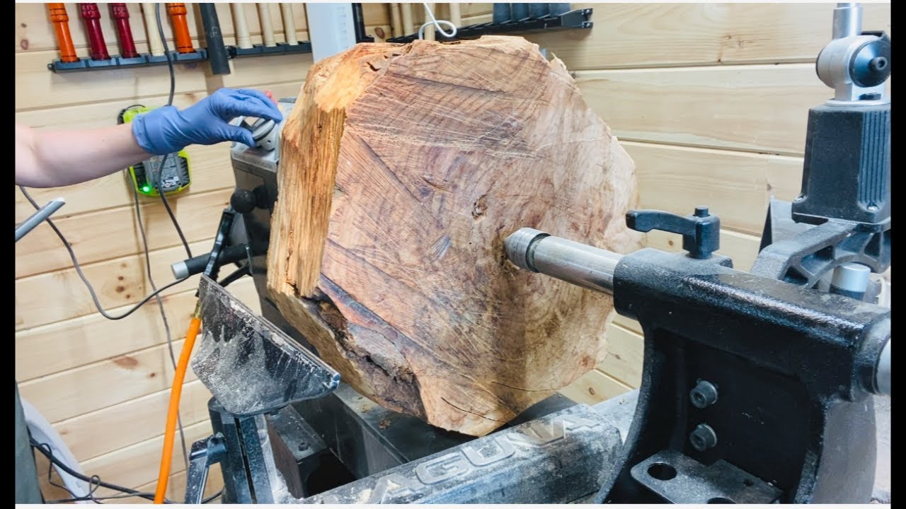 Woodturning a Burl Bowl: 