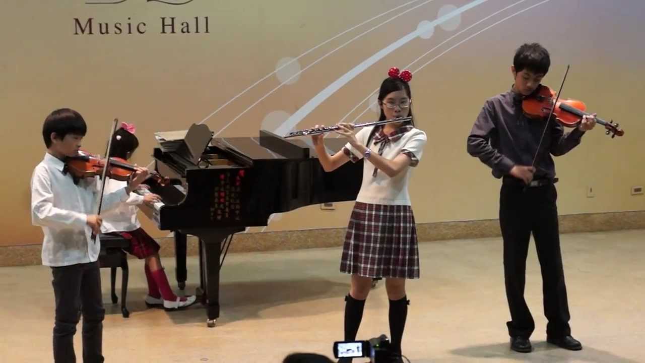 精彩的 Proud of You 揮著翅膀的女孩- Piano & Violin & Flute