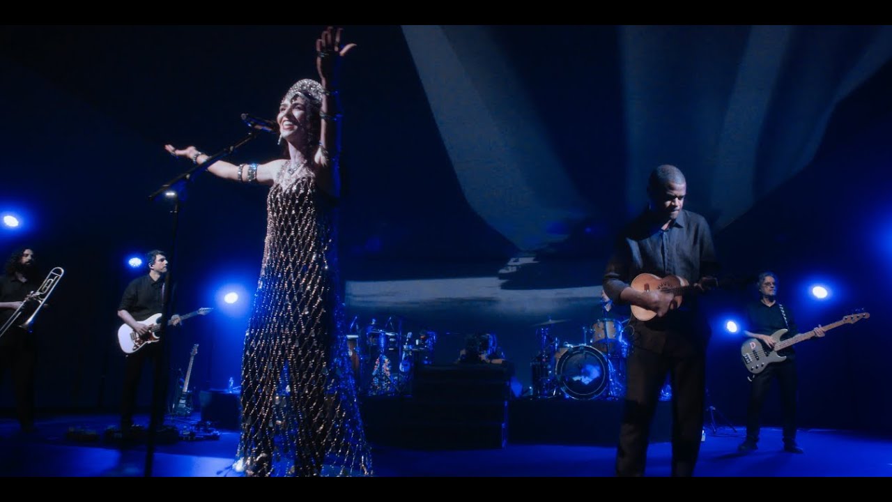 Marisa Monte | Elegante Amanhecer/A Lenda das Sereias (Portas Ao Vivo)