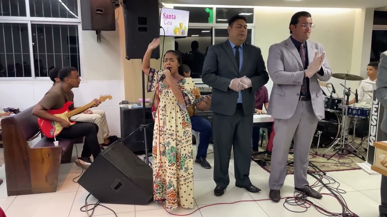 Cantora Ana Kerolayne AD CORONEL PARANHOS santa Ceia Fevereiro 2026