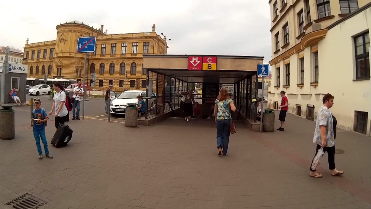 Florenc main bus station to Florenc metro stop