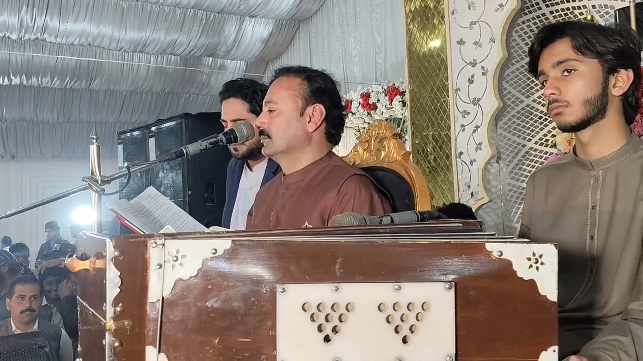احمد نواز شینا کے ساتھ ڈیرہ غازی خان میں