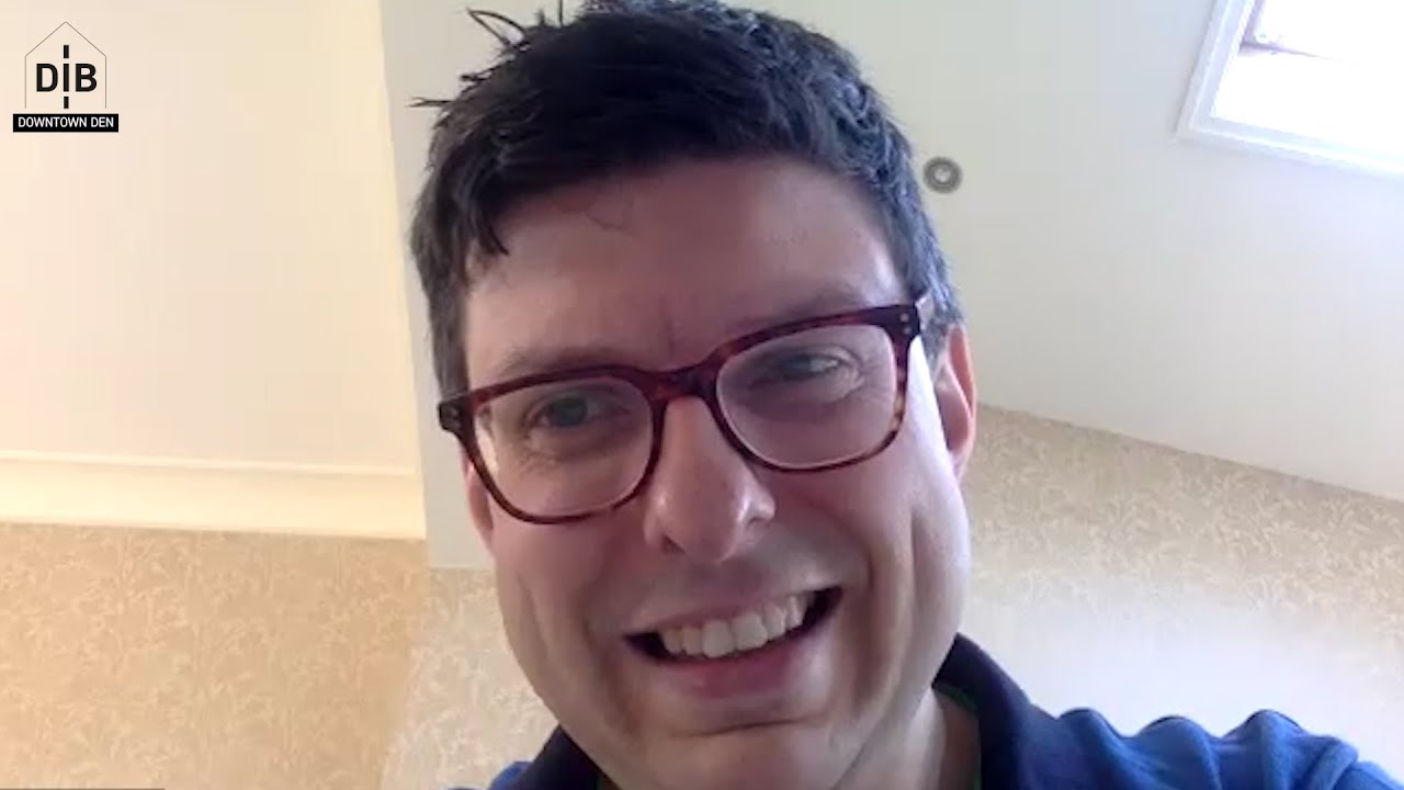 Downtown Den #012 | Henri Murison