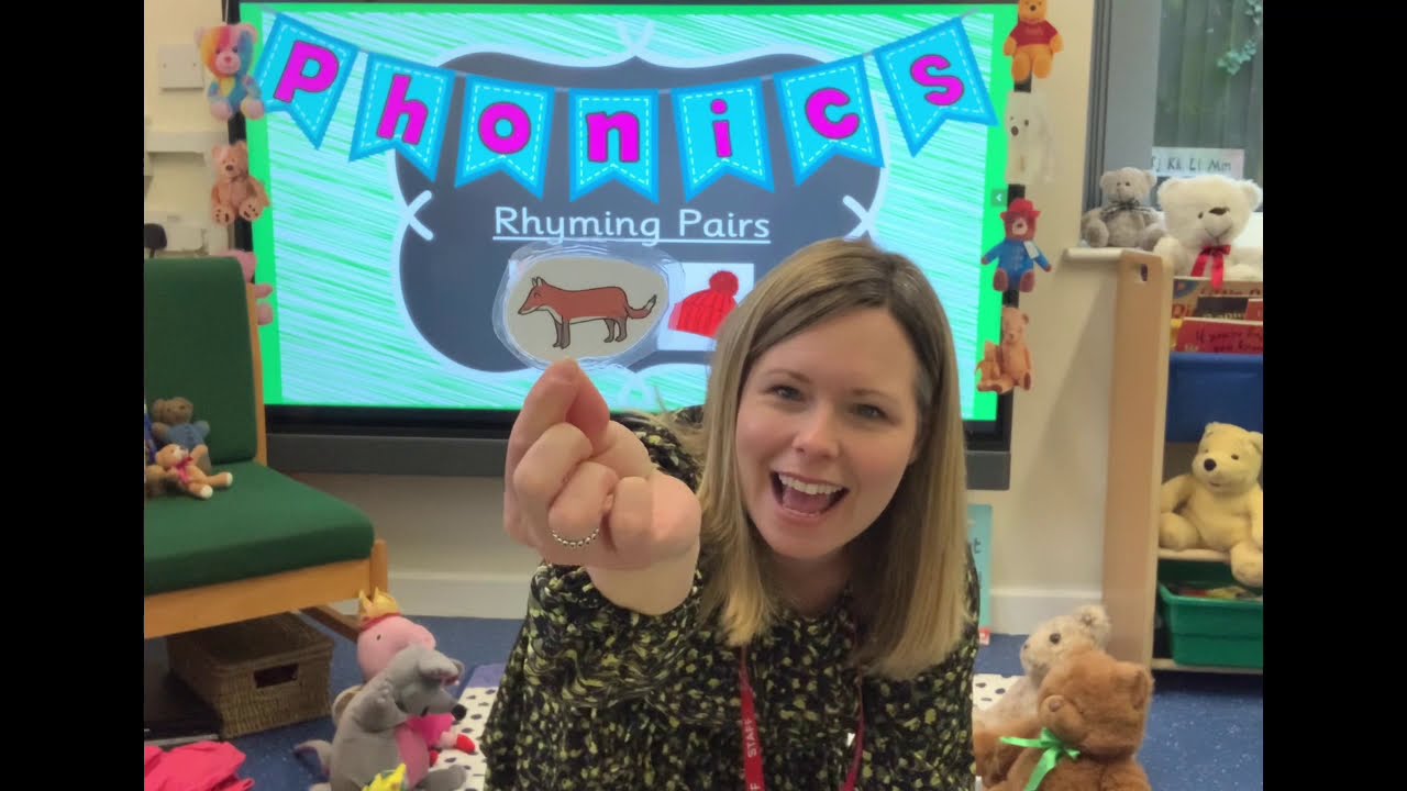 Phonics Phase 1 - Rhyming words game