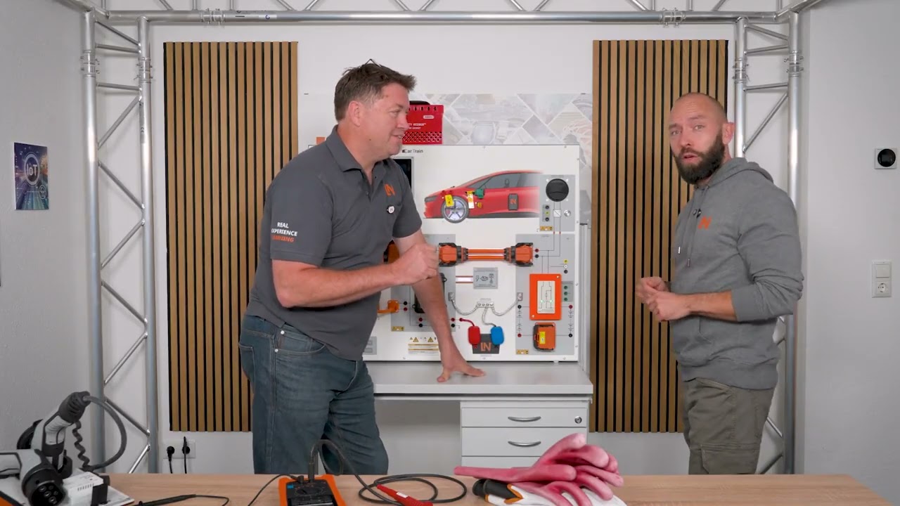 Deep Dive CarTrain Diagnosis and Repair of HV Vehicles