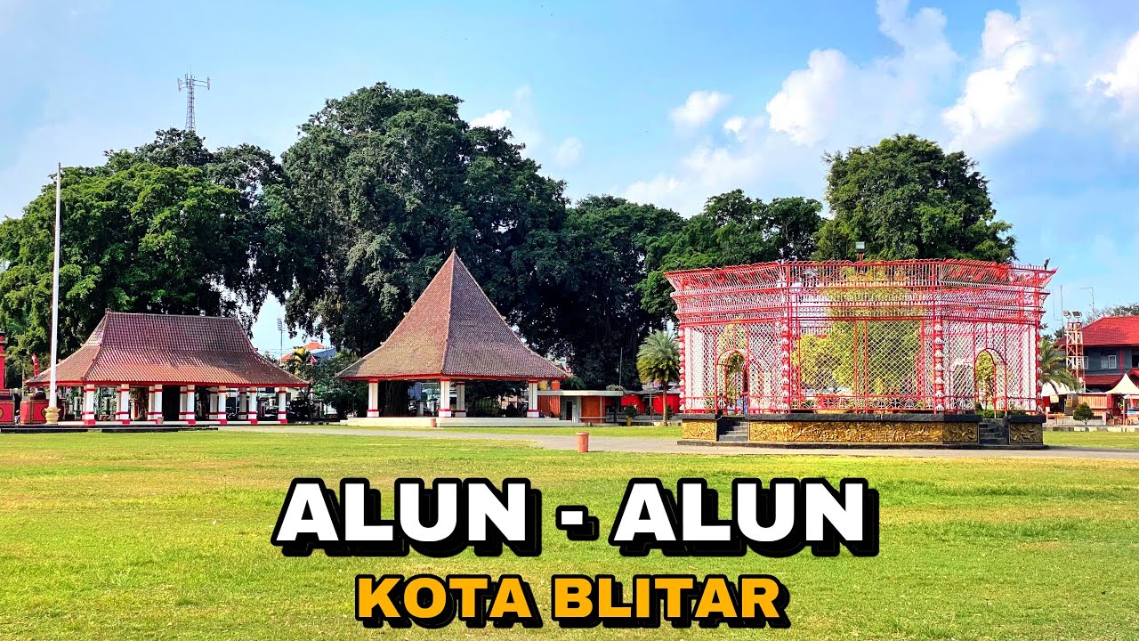 ALUN ALUN KOTA BLITAR JAWA TIMUR