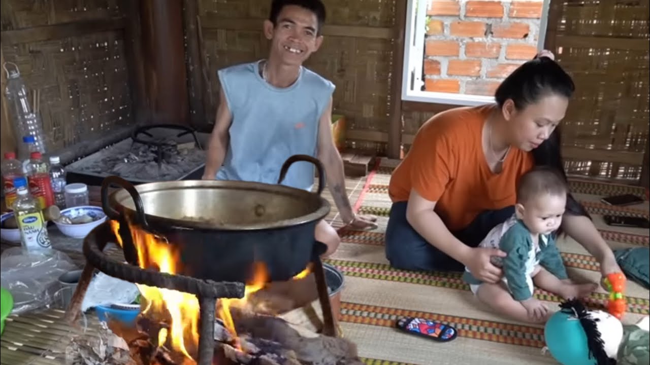 Soytiet Món Bò Tái Trên Nhà Sàn Cùng Vợ Con - Rare Beef Dishes | Soytiet Official