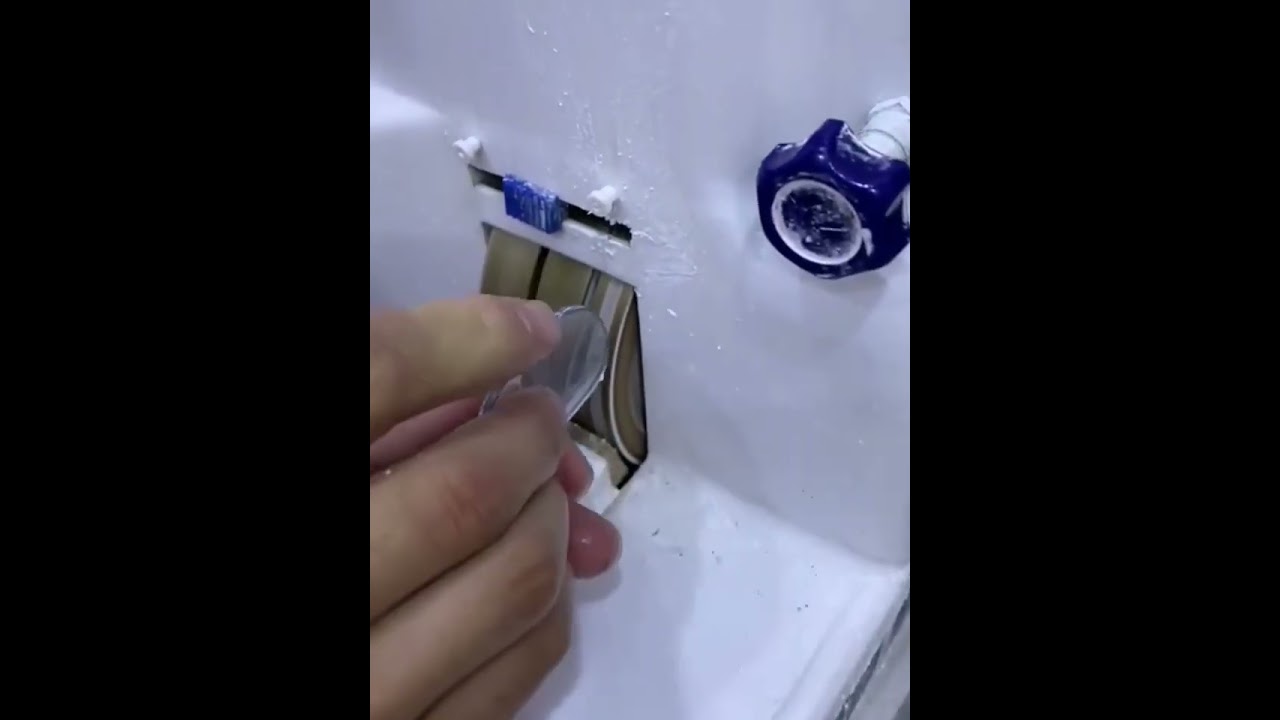 فديو يوضح قص وتركيب العدسات .(تركيب اوتوماتيك)Full Frame Blue cut gray lens
