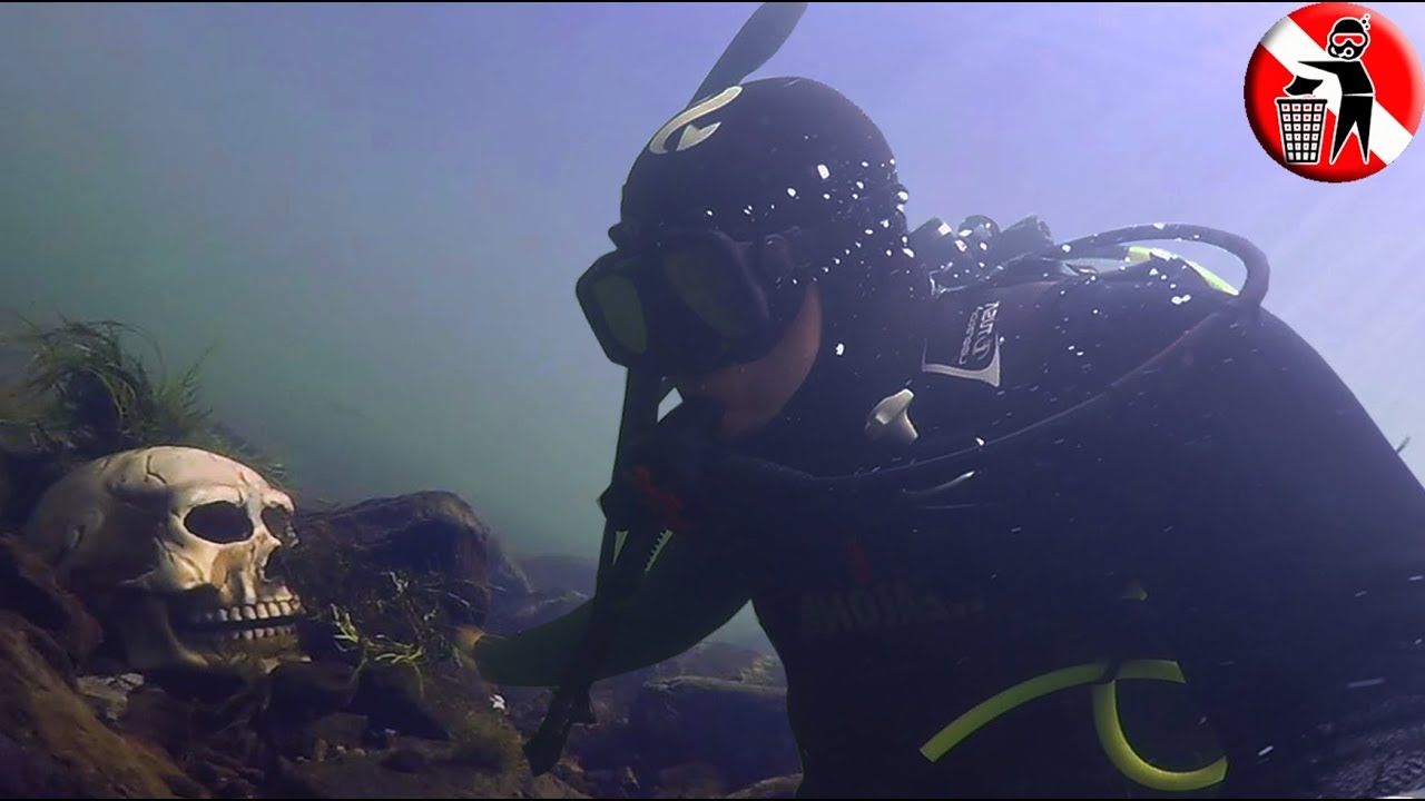 River Scuba Diving - A SCARY and Unexpected Find
