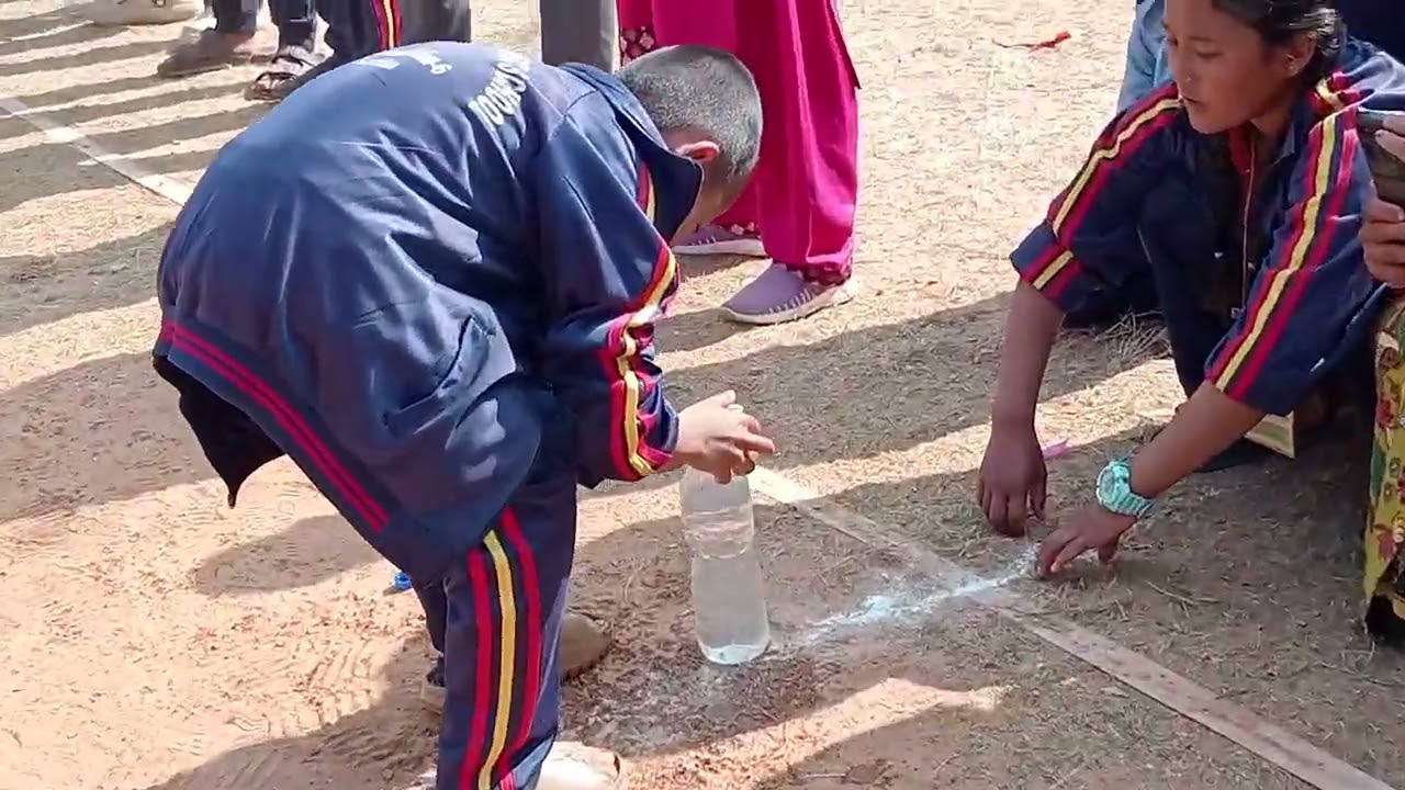 Bottle ma Pani bharne game #nepali #games #childrean #viralgaming 