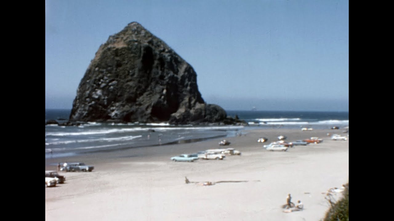 Haystack Rock, Cannon Beach (OR) 1962 - 8mm film