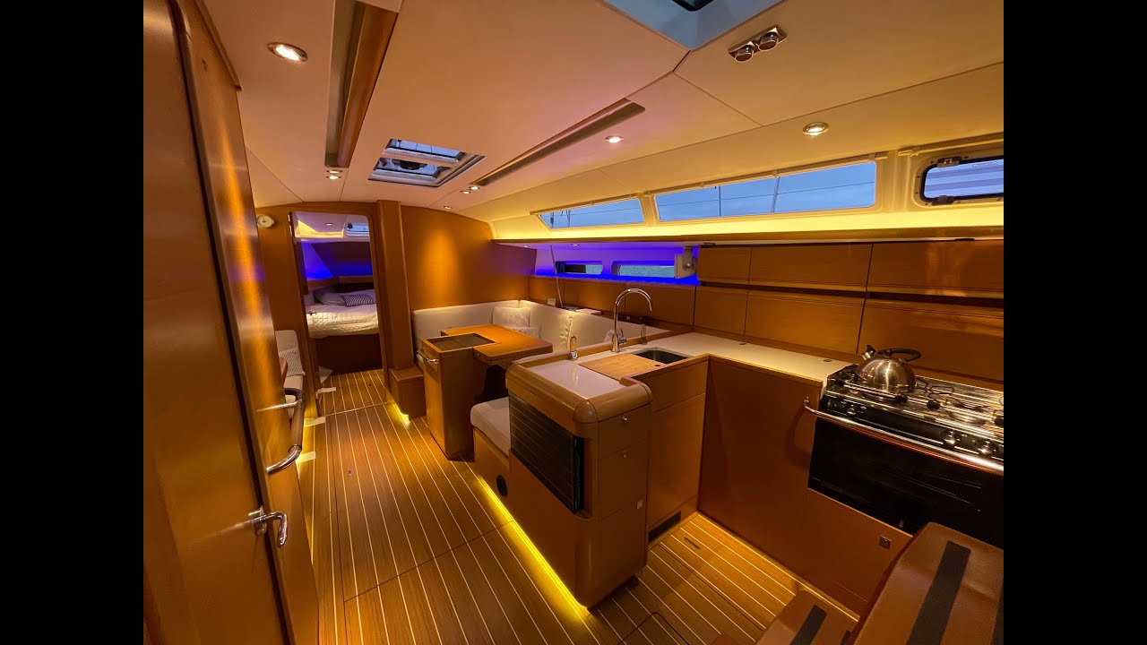 INTRO - S/Y ODYSSEIA - World's Finest Jeanneau Sun Odyssey 409