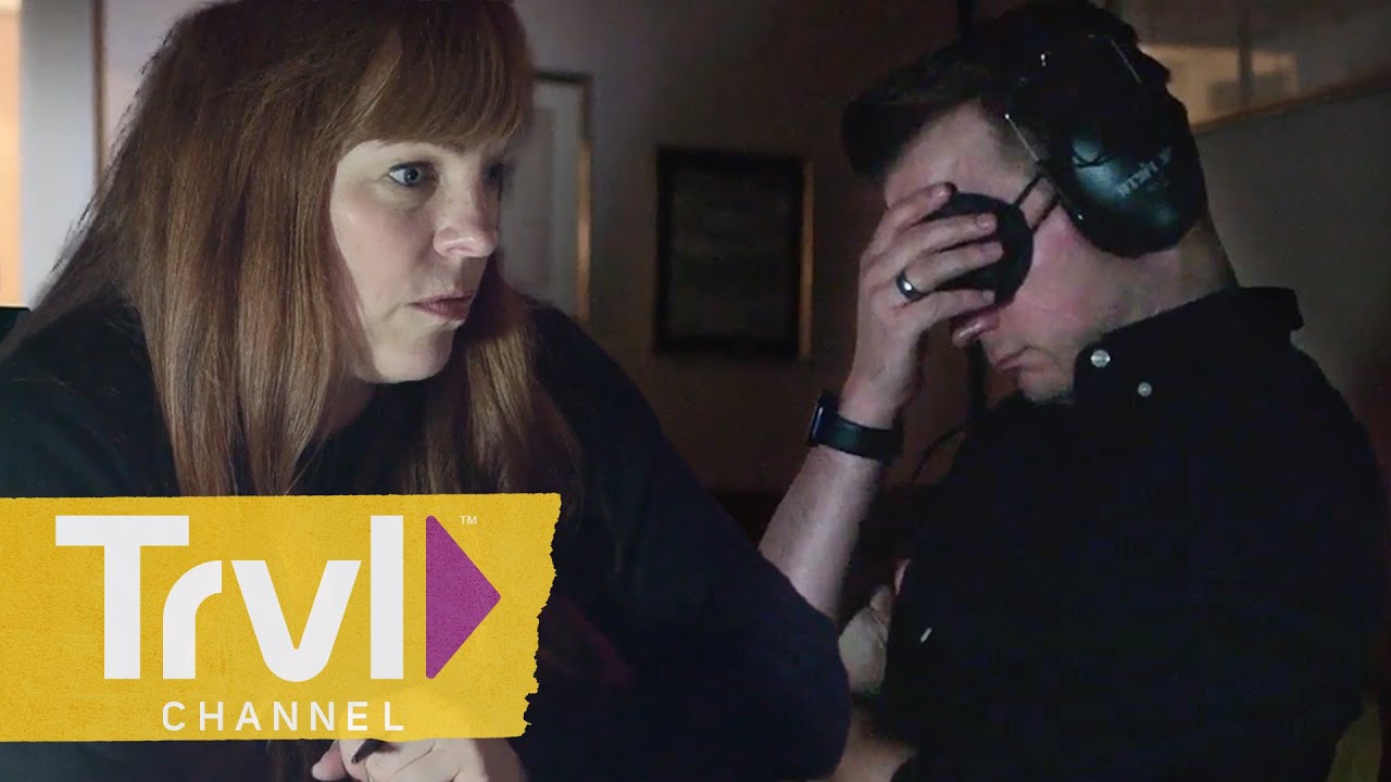 Adam and Amy Use a “Frank Box” to Talk With Spirit | Kindred Spirits | Travel Channel