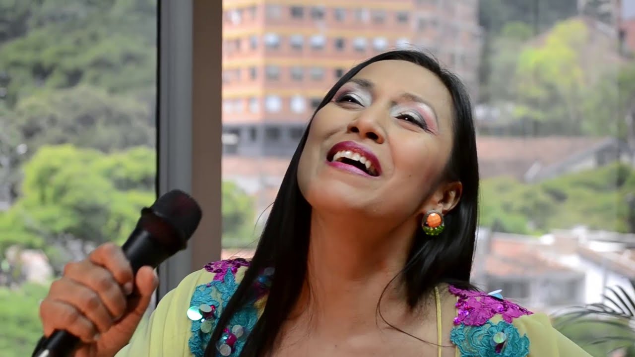 ESPERARÉ 💌 Armando Manzanero (letra y música) - Niyireth Alarcón (en vivo)