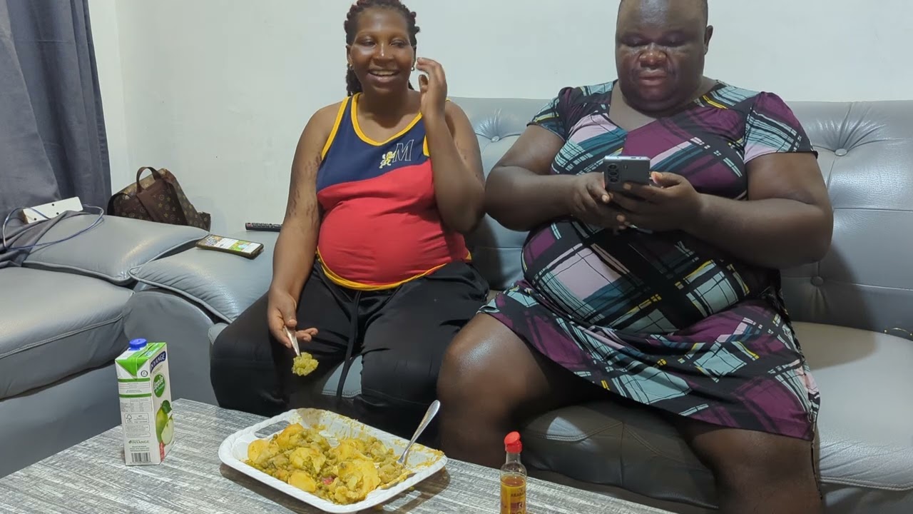 NTAMWE MUNYUMVIRE UKUNTU ABAGORE BAGIRA ITIKU NGO NTAGO WEMEREWE KUGIRA IKINTU UTANGA UTAMBASHIJE