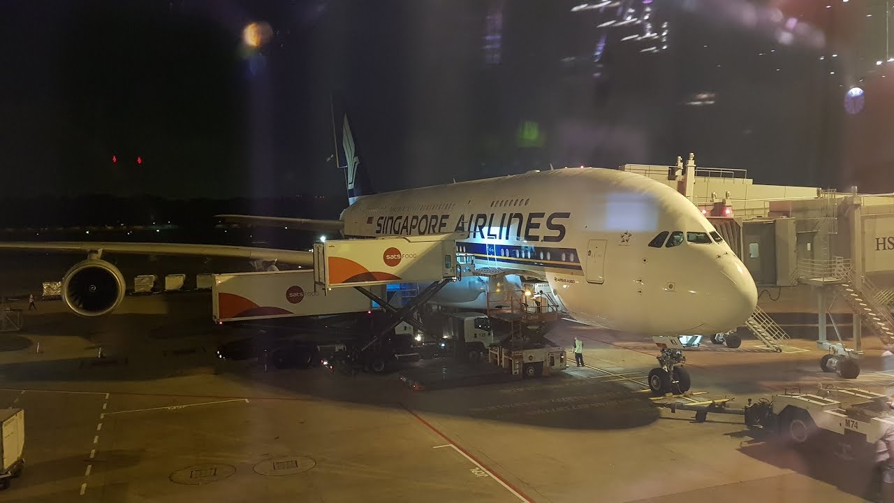 飛行記錄20171102【新加坡→東京成田】新加坡航空 SQ-638 空中巴士A380-800 商務艙(HD)