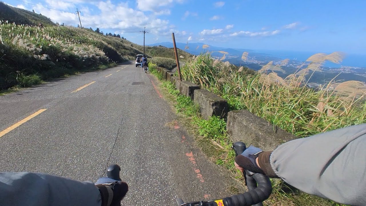 單車紀錄：芒草漂亮，五分山氣象雷達站