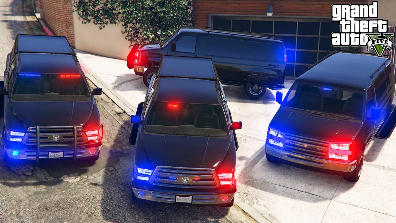 GTA 5 - Stealing Luxury Undercover Cars with Franklin! (Real Life Vehicles)