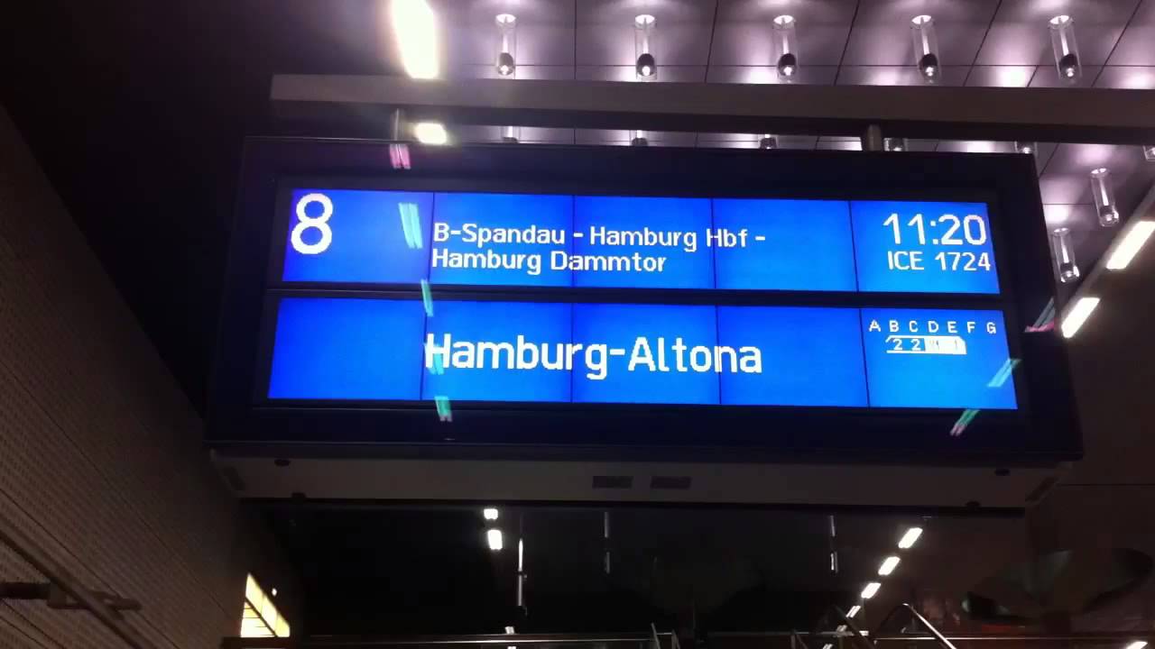 Verschiedene Bahnsteigsansagen in Berlin Hbf