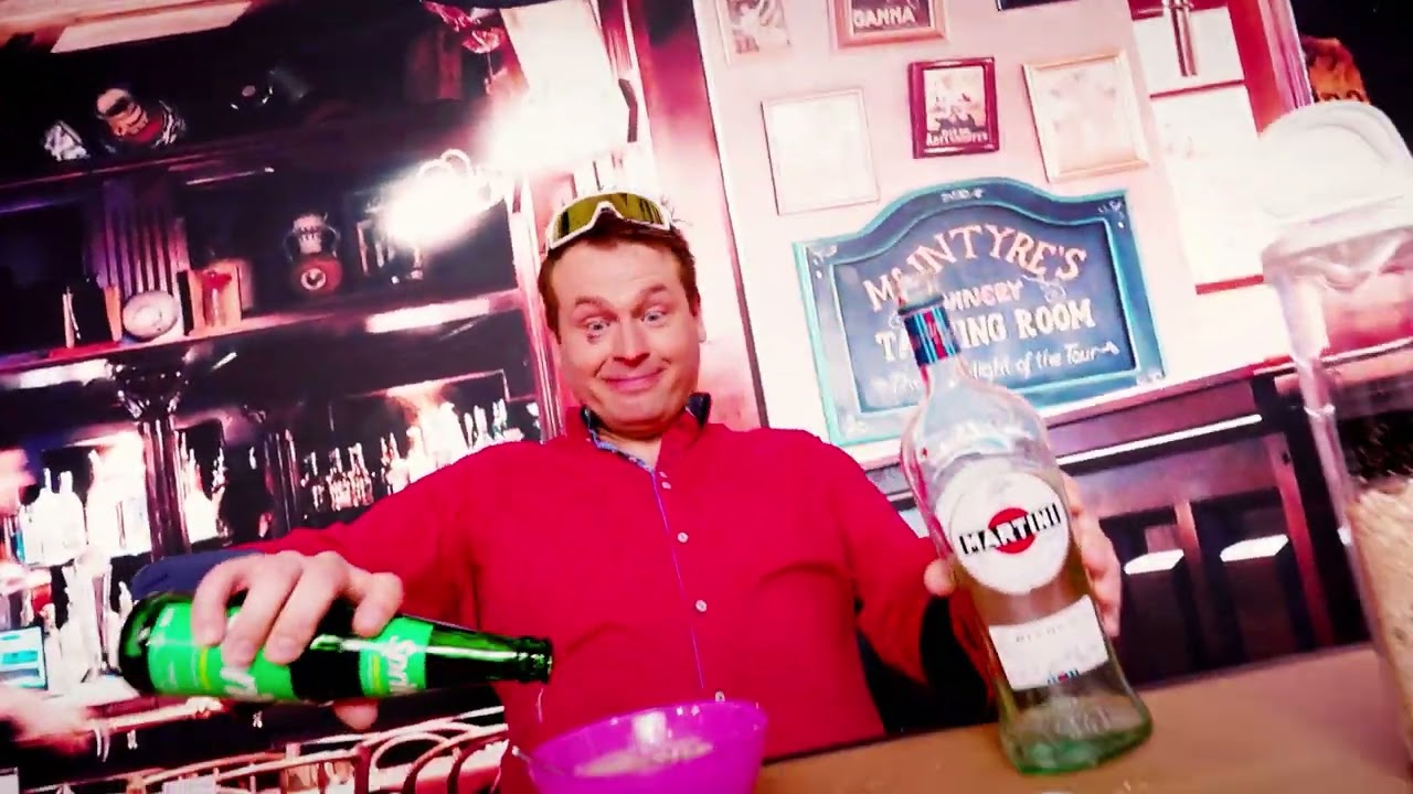Daydrinking - Tobee (offizielles Musikvideo)