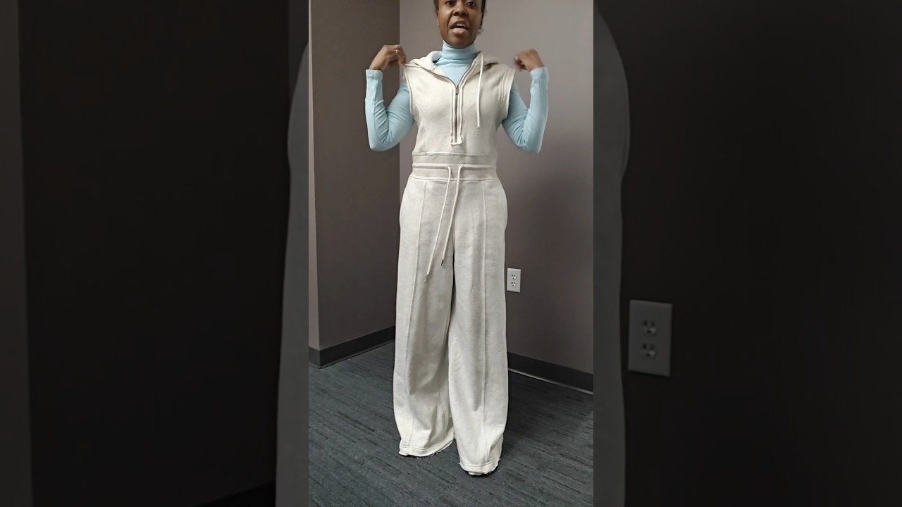 HOW TO WEAR A CASUAL JUMPSUIT TO WORK! 🥰 