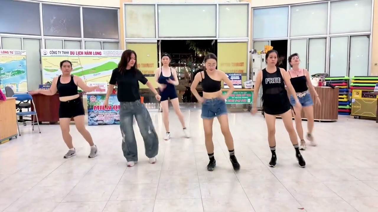 TÌNH ĐẮM SAY DISCO TẾT