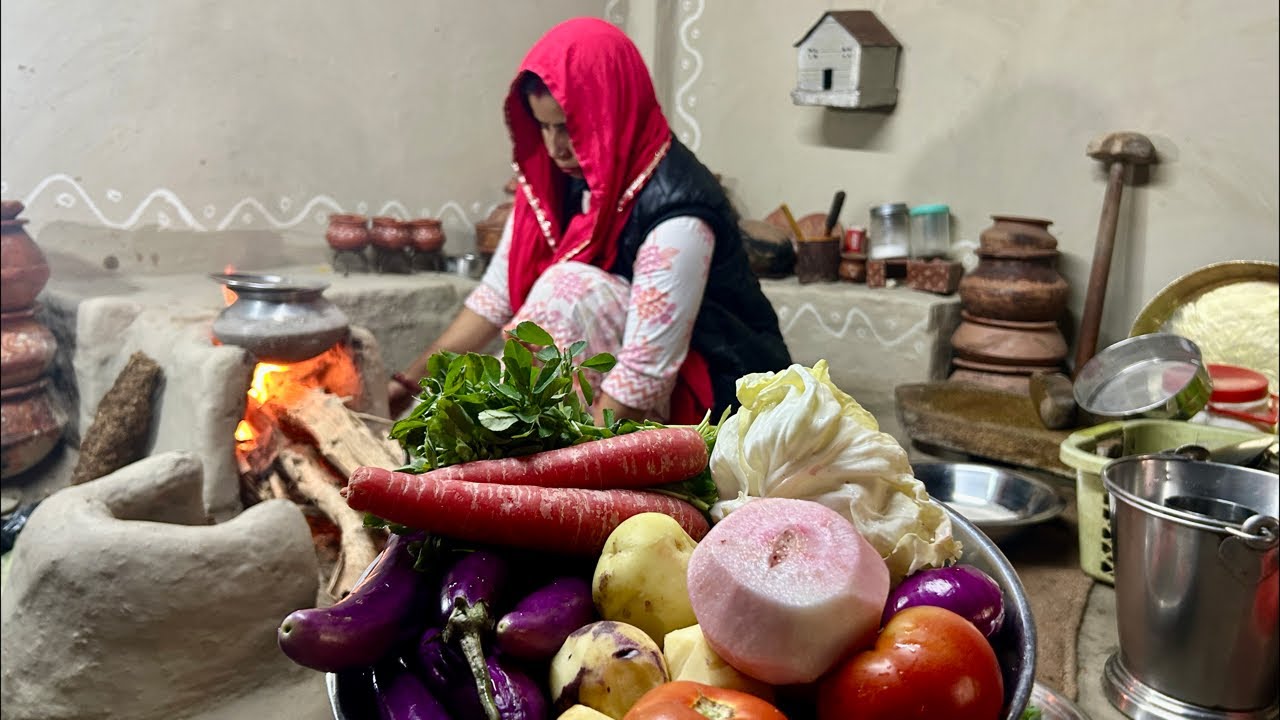 चूल्हे की बनी देसी मिक्स सब्जी रोटी #villagefood #traditionalcooking